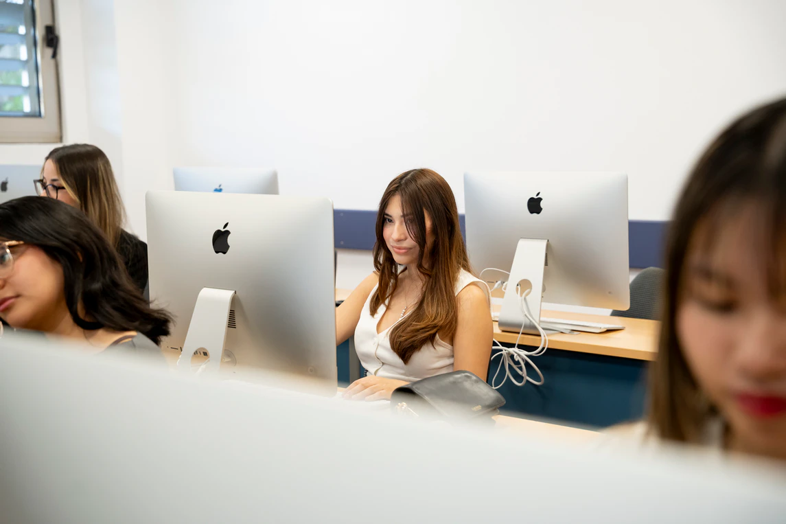 Advertising, Marketing communications
